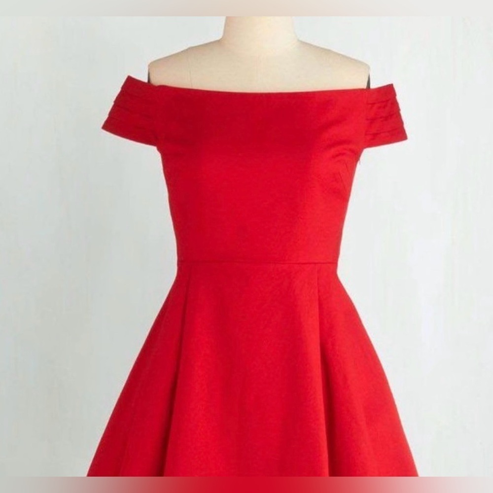 Emily & Fin Elegant Red Off-Shoulder Dress SZ S